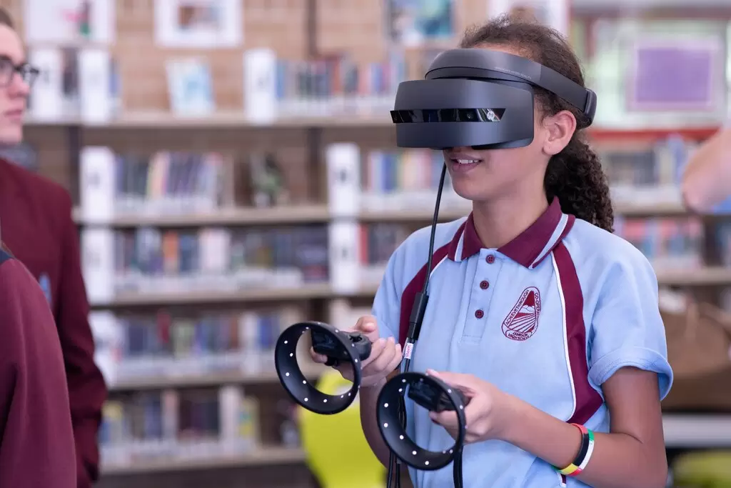 Augmented Reality in Education: Redefining Classrooms and Learning Models